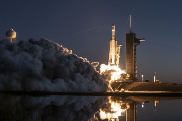 Start rakety Falcon Heavy z 16. ledna 2023