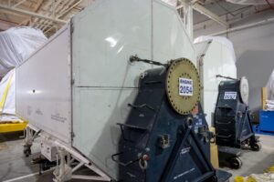 V dubnu 2023 byla dokončena modernizace všech čtyř motorů RS-25 pro Artemis 3. Motory č. 2048, 2054, 2057 a 2061 byly uskladněny ve Stennisově vesmírném středisku.