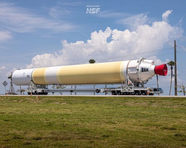 Centrální stupeň rakety Delta IV Heavy, kterou čeká předposlední start