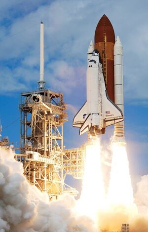 Raketoplán Discovery při startu na misi STS-120