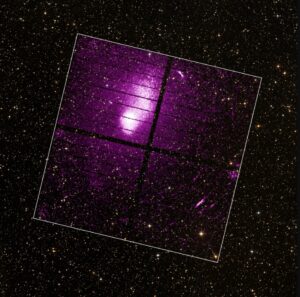 Xtend pořídil rentgenový snímek objektu Abell 2319, bohaté kupy galaxií vzdálené asi 770 milionů světelných let v souhvězdí Labutě