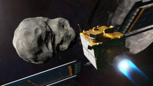 Umělecká představa sondy DART před kolizí s planetkou Dimorphos.