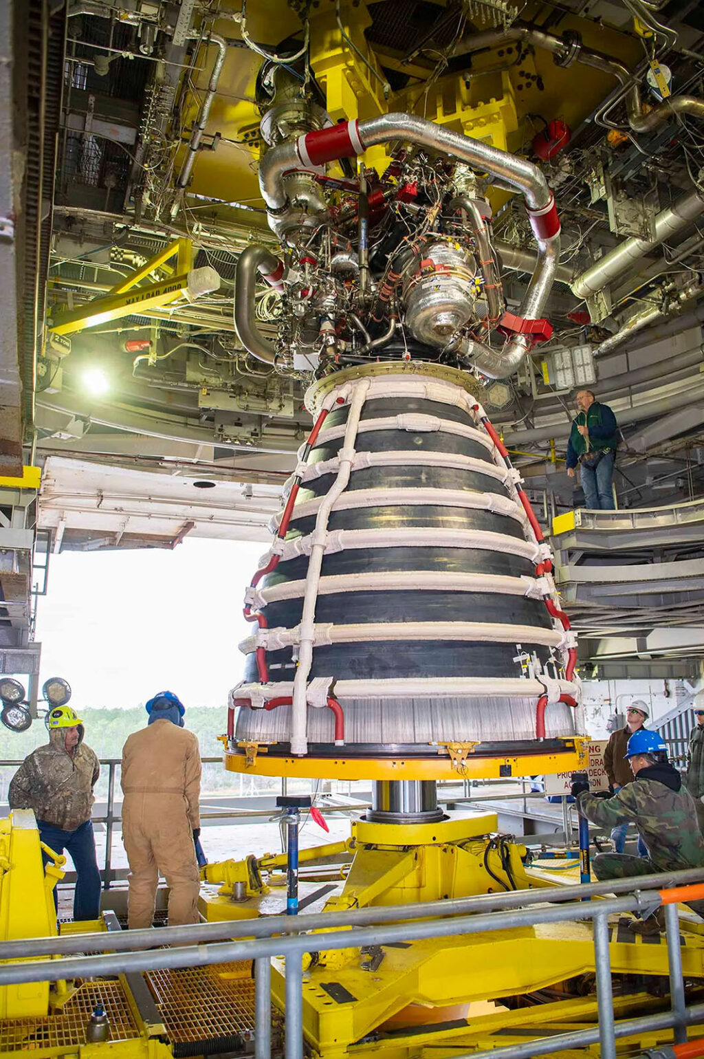 Nově vyrobené motory se začnou používat, až NASA spotřebuje zásoby z éry raketoplánů.