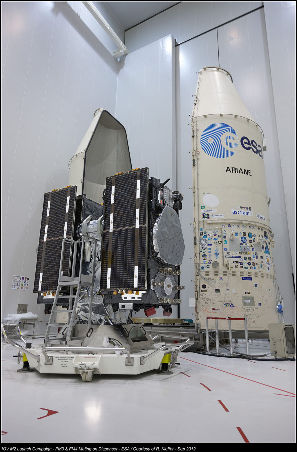 12. března 2013 družice Galileo GSAT0104 (na obrázku vedle GSAT0103) umožnila první určení polohy nezávislým evropským satelitním navigačním systémem Galileo. Po 12 letech služby převážně v oblasti pátrání a záchrany, se GSAT0104 opět zapisuje do historie a stává se první družicí v konstelaci Galileo, která je vyřazena z provozu.