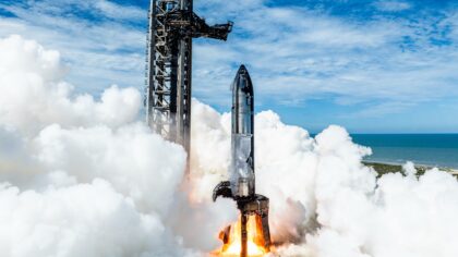 Statický zážeh Starship S37 na orbitální rampě
