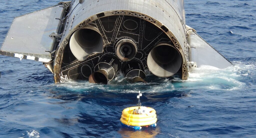 Starship po explozi po dosednutí při misi IFT-6