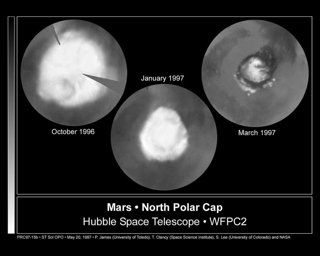 Změny polární čepičky Marsu v roce 1997, jak je zaznamenal Hubbleův kosmický dalekohled, Zdroj: NASA/ESA/STScI, https://assets.science.nasa.gov/