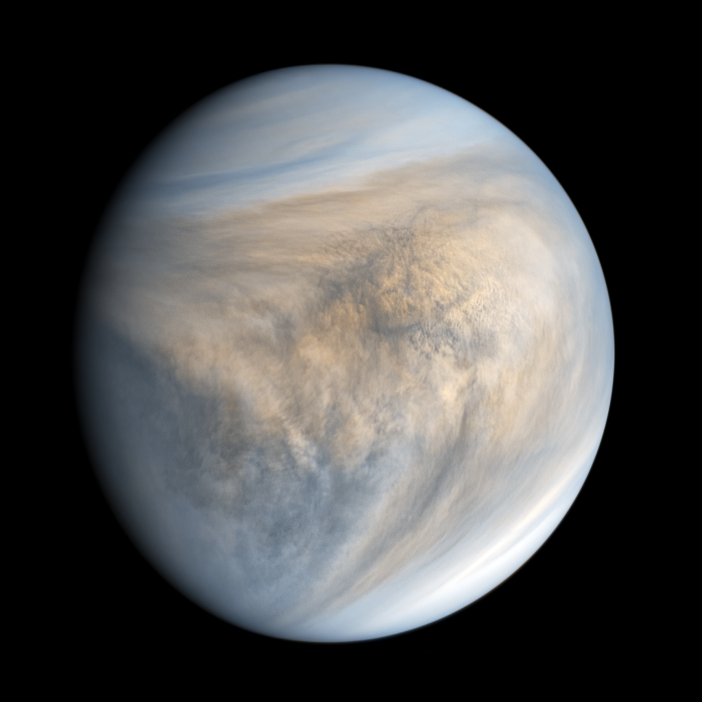 Krásný snímek planety Venuše pořízený japonskou sondou Akatsuki v roce 2016. Planeta je trvale zahalena hustou atmosférou, což znemožňuje jakýkoli pohled na její horký, pevný povrch v optické oblasti. Pozorování molekul fosfinu publikovaná v roce 2020 naznačují, že fosfin by se mohl nacházet ve výšce nejméně 53 až 61 kilometrů nad povrchem. Kredit: Planet-C Project Team