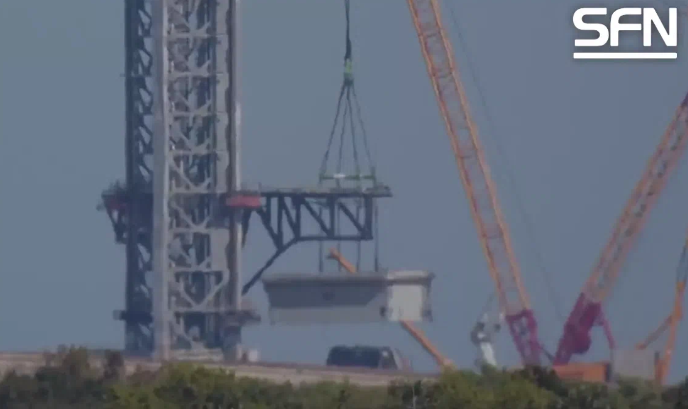 fotografie z usazování startovního stolu na Floridě