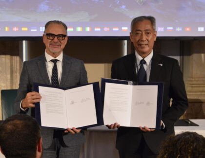 Nejvyšší zástupci agentur JAXA a ESA podepsali dohodu o spolupráci na poli planetární obrany.