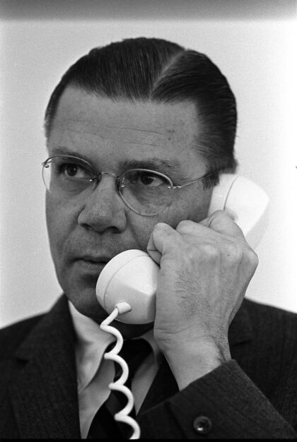 Ministr obrany Robert McNamara - velmi kontroverzní postava americké historie