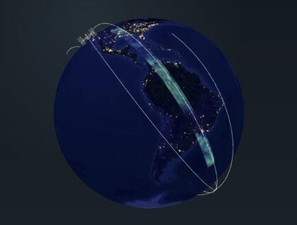 Snímek z interaktivní vizualizace Utah State University zachycuje data AWE shromážděná nad západní polokoulí.