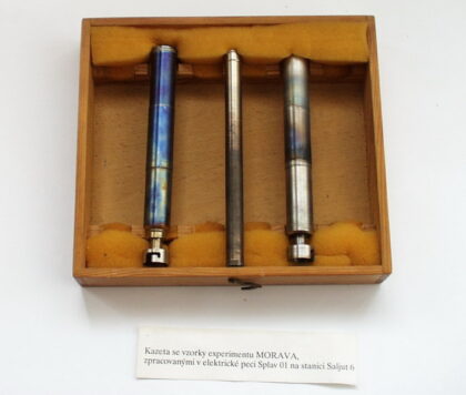 Kazeta se vzorky z experimentu MORAVA, který byl proveden na palubě stanice Saljut-6. Foto: https://www.vhu.cz/